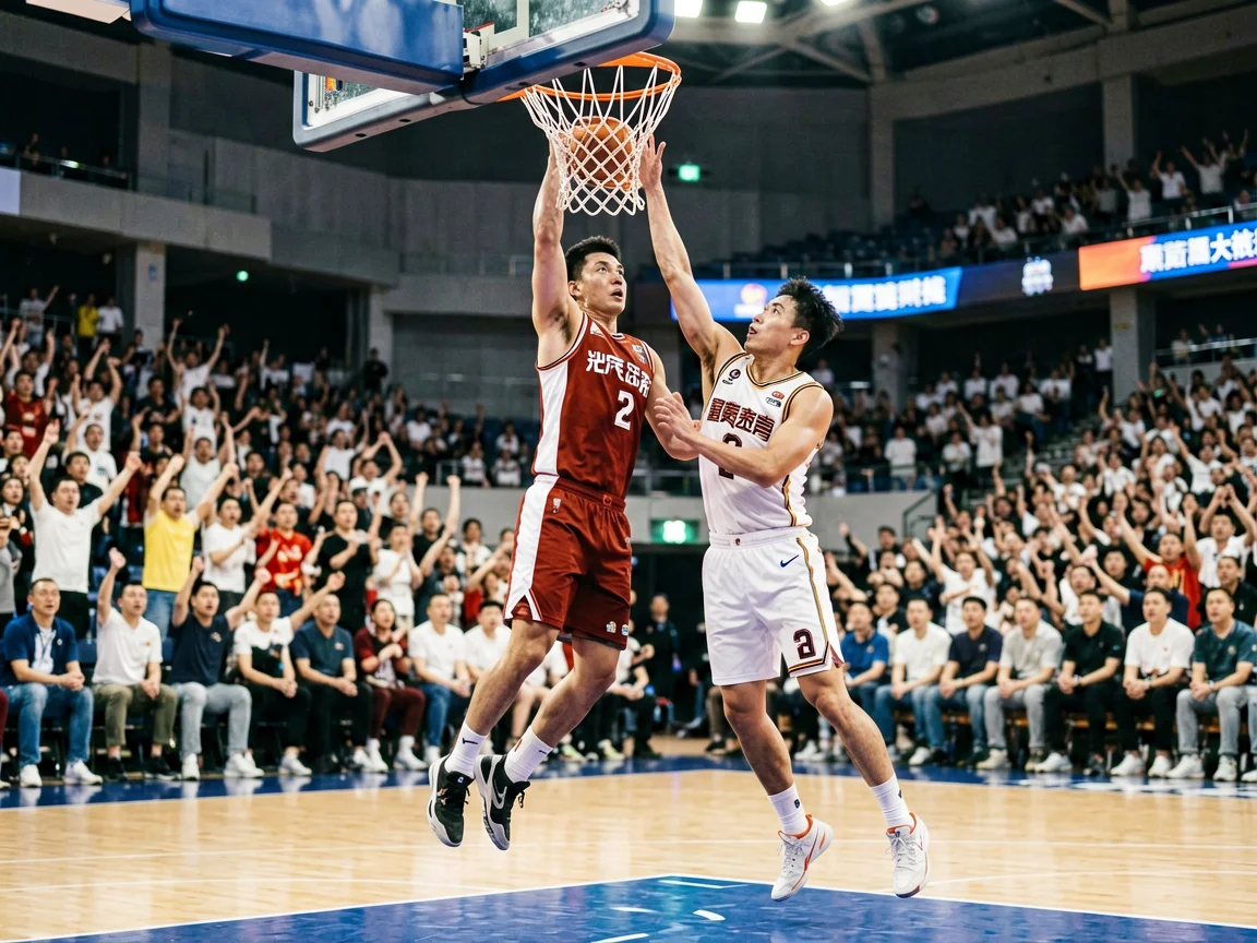 球员捧杯领奖欧篮联MVP